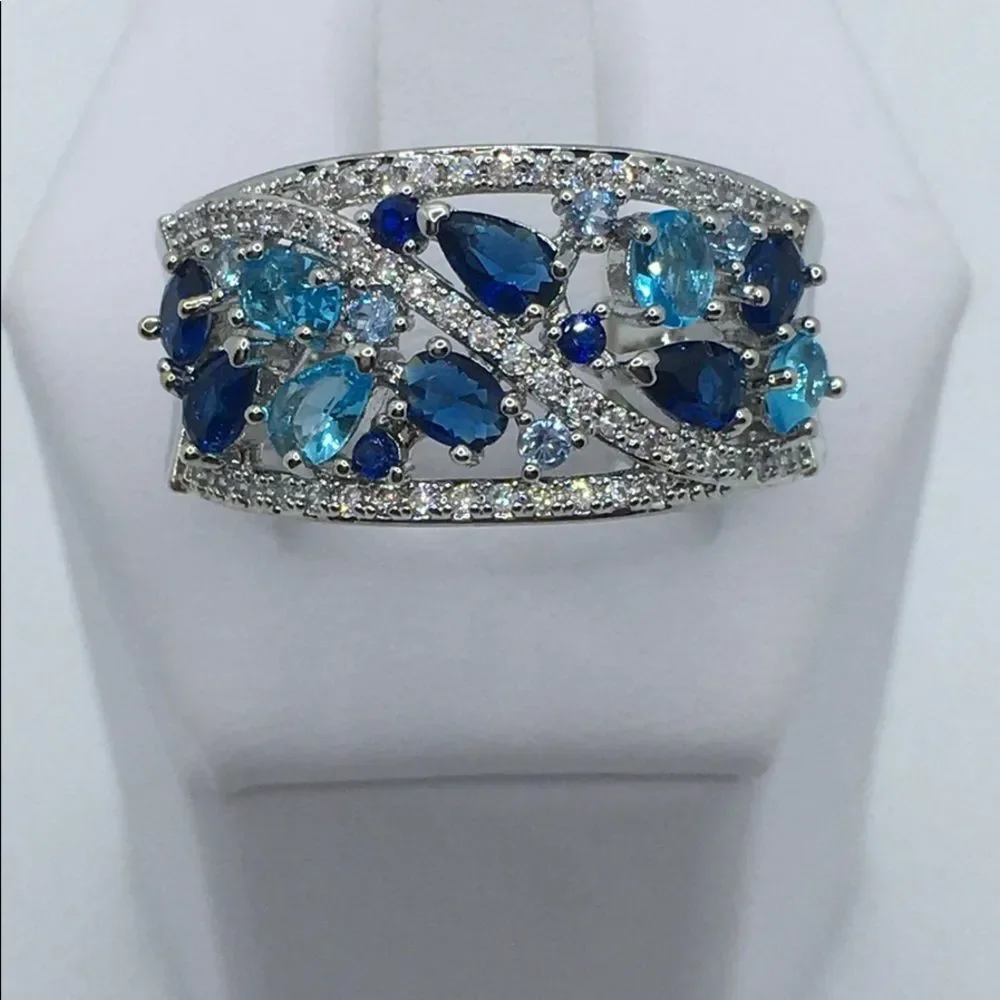 ETERNITY WEDDING RING - Picture 6 of 7